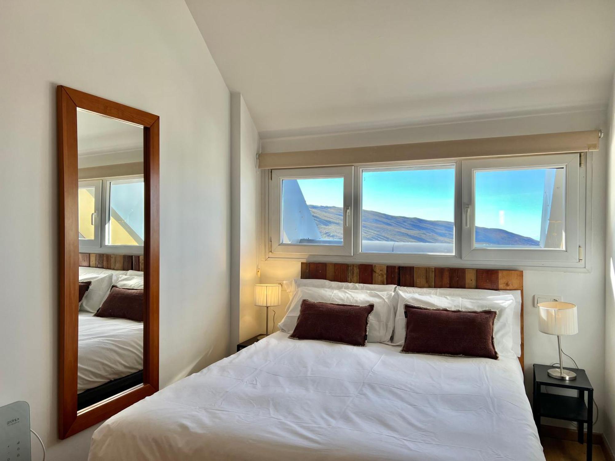 Bns Sol Y Nieve Suites Sierra Nevada Eksteriør billede